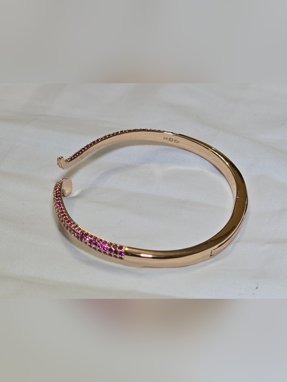 Swarovski Leslie Snake Bangle – Rose Gold Tone, Fuchsia Crystal Pavé - Picture 3 of 8